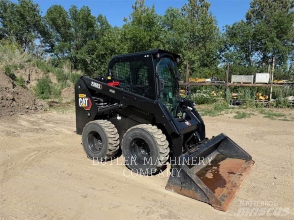CAT 236D3 C3H2 Ładowarki burtowe