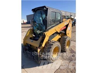 CAT 236D3STD1C Ładowarki burtowe