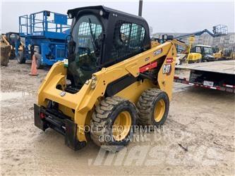 CAT 236D3STD2C Ładowarki burtowe