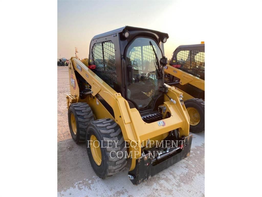 CAT 236D3STD2C Ładowarki burtowe