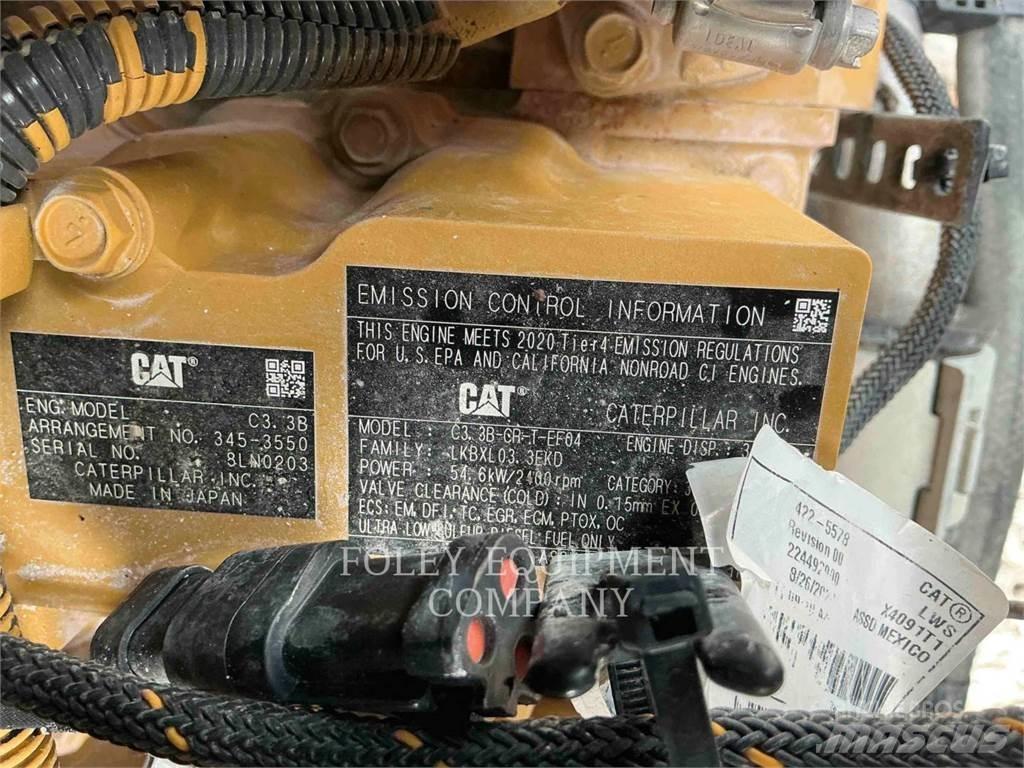 CAT 236D3STD2C Ładowarki burtowe