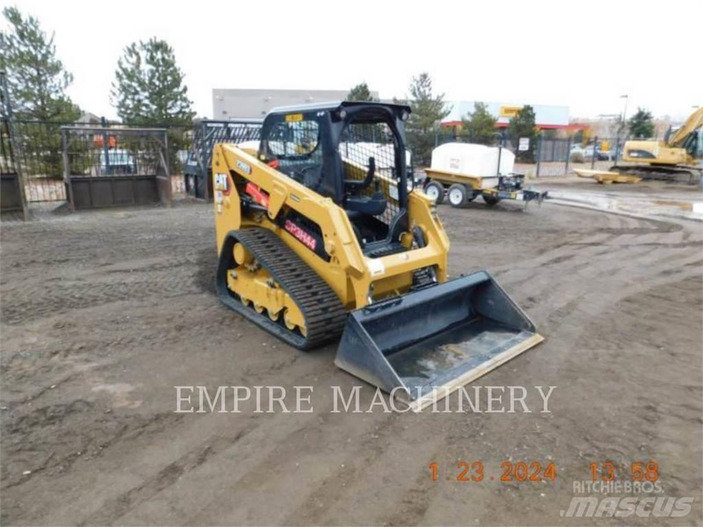 CAT 239D3 Ładowarki burtowe