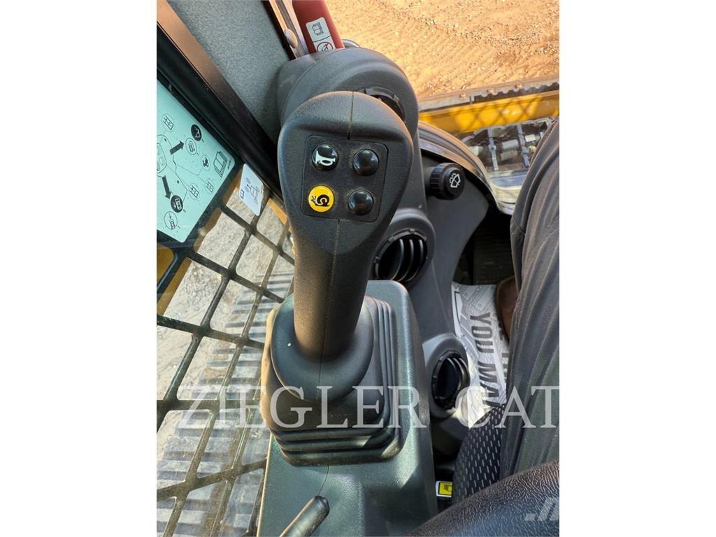 CAT 239D3 Ładowarki gąsienicowe