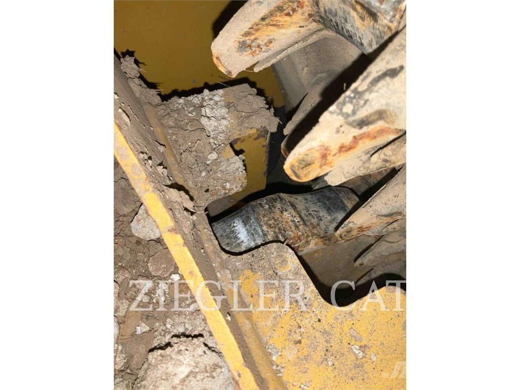 CAT 239D3 Ładowarki gąsienicowe