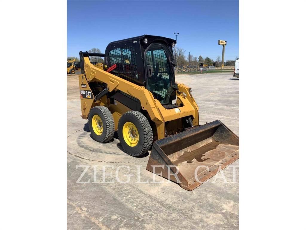 CAT 242D Ładowarki burtowe