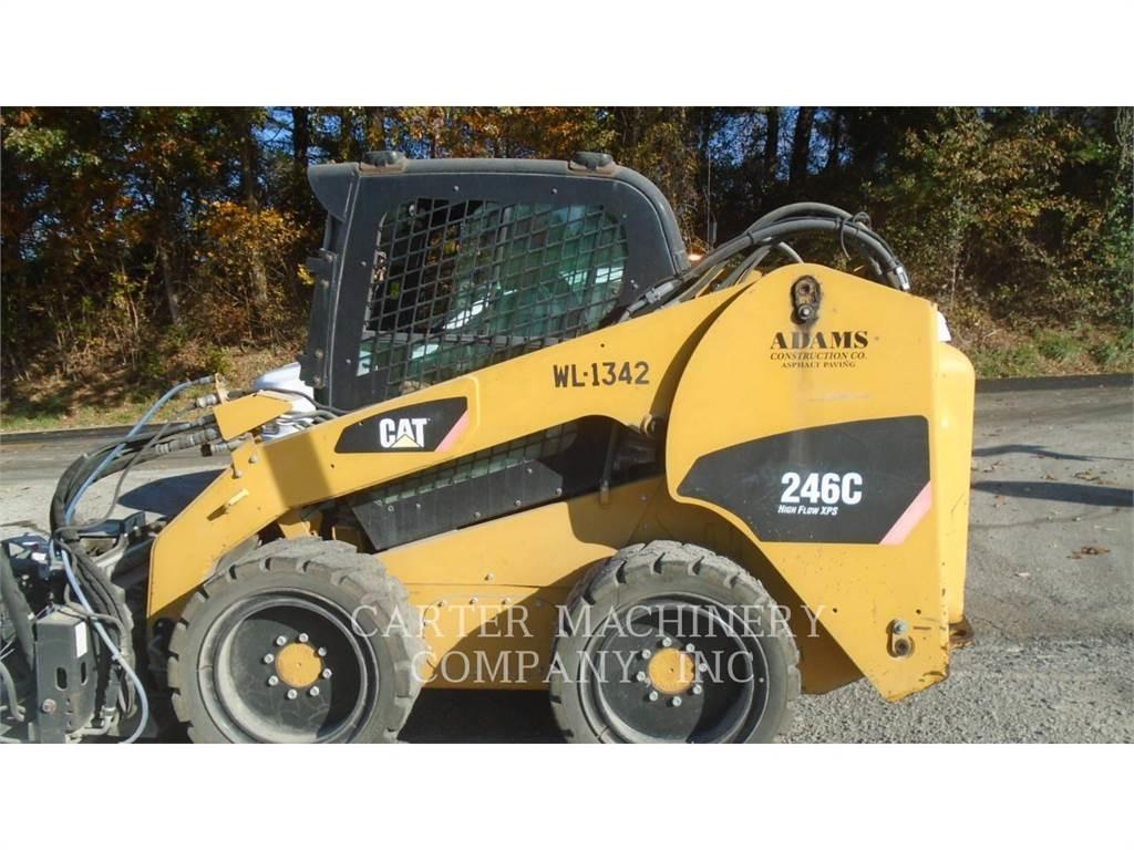 CAT 246C Ładowarki burtowe