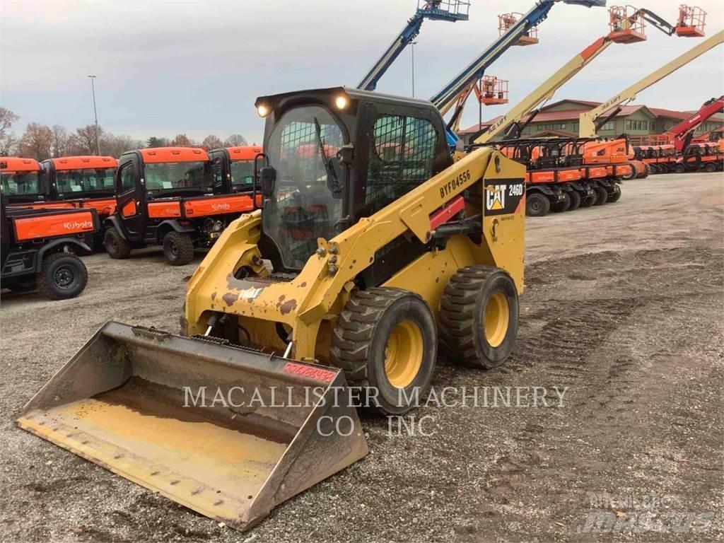 CAT 246D Ładowarki burtowe