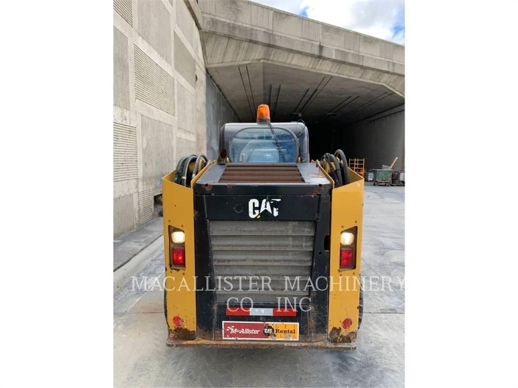 CAT 246D Ładowarki burtowe