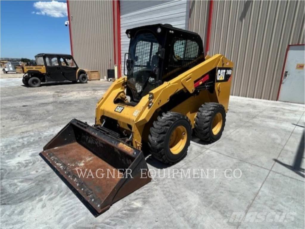 CAT 246D Ładowarki burtowe