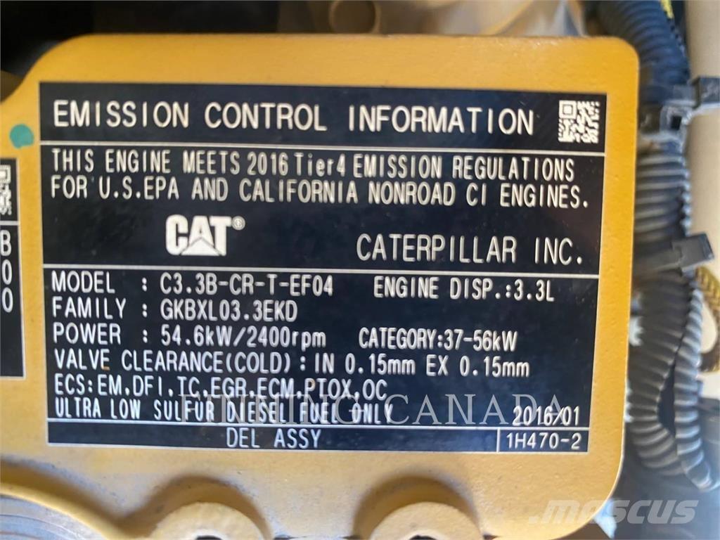 CAT 246D Ładowarki burtowe