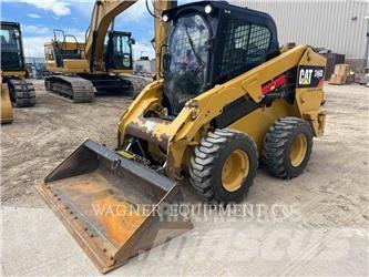 CAT 246D HF Ładowarki burtowe