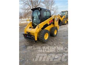 CAT 246D3 Ładowarki burtowe