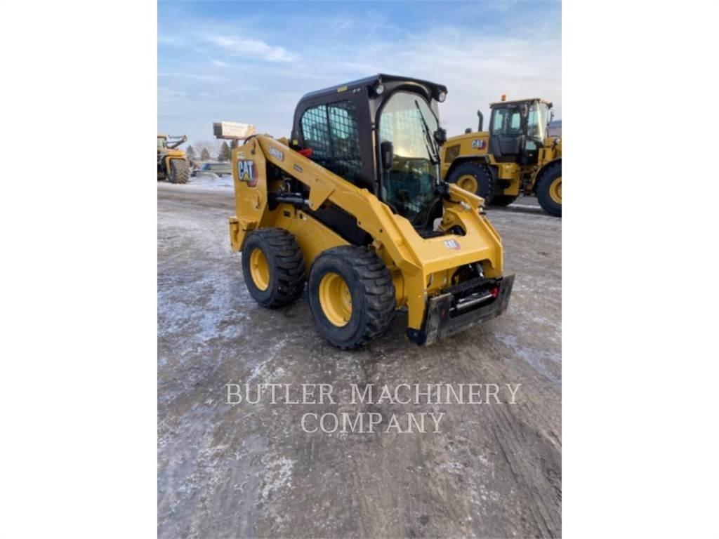 CAT 246D3 Ładowarki burtowe