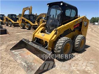 CAT 246D3 Ładowarki burtowe