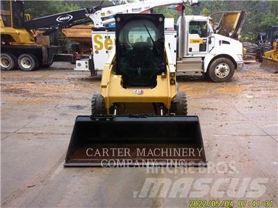 CAT 246D3 Ładowarki burtowe