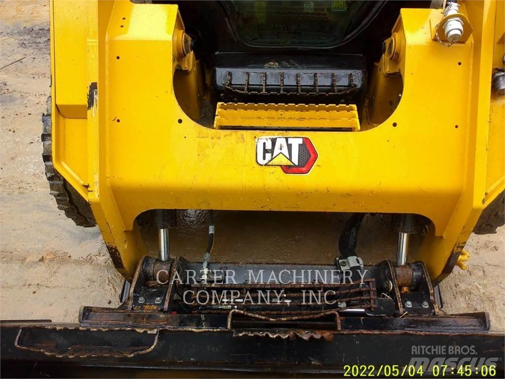 CAT 246D3 Ładowarki burtowe