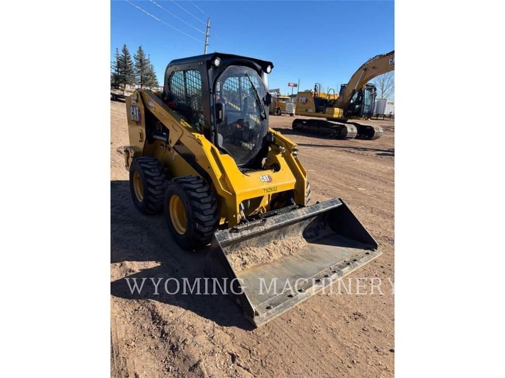 CAT 246D3 Ładowarki burtowe