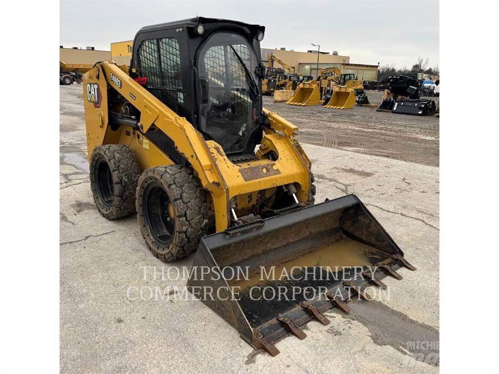 CAT 246D3 Ładowarki burtowe