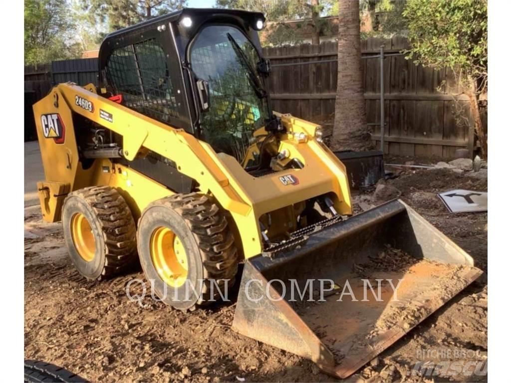 CAT 246D3 Ładowarki burtowe