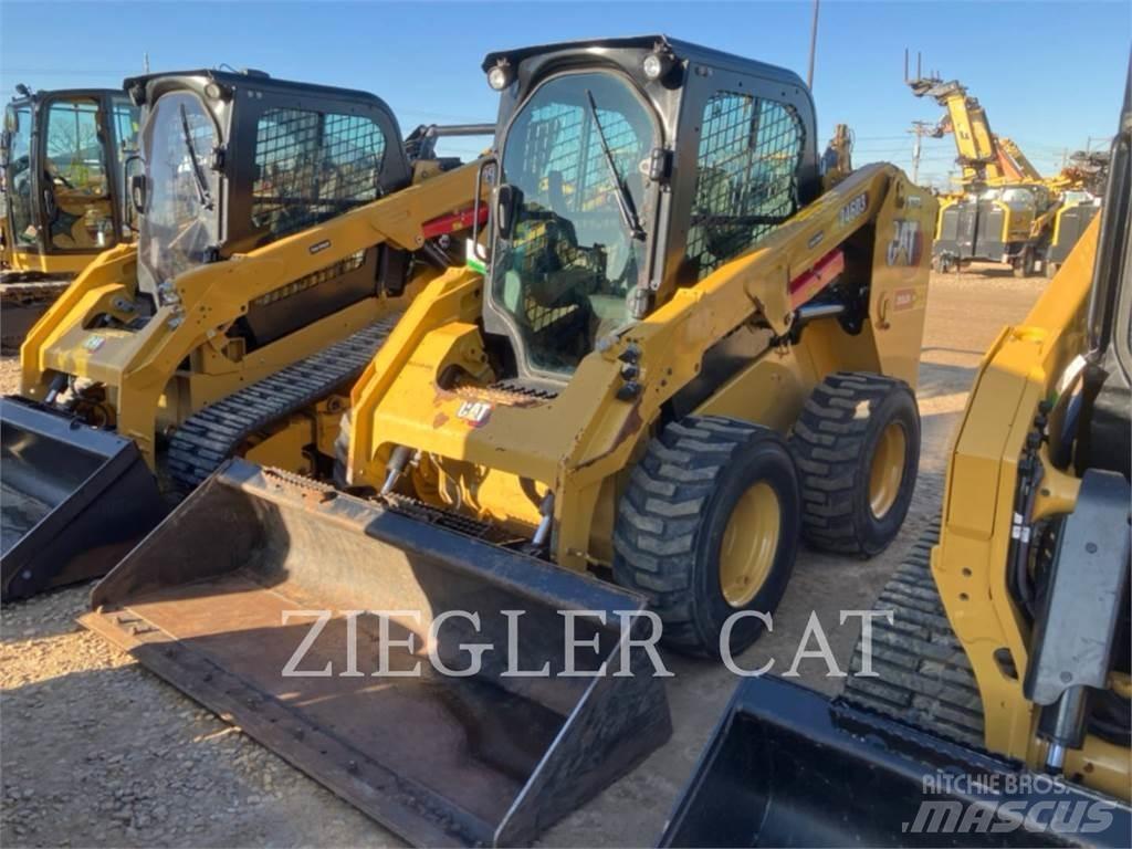 CAT 246D3 Ładowarki burtowe