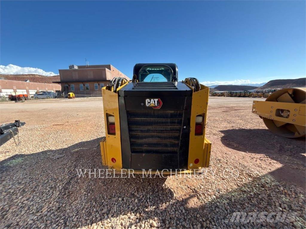 CAT 246D3 C3H2 Ładowarki burtowe