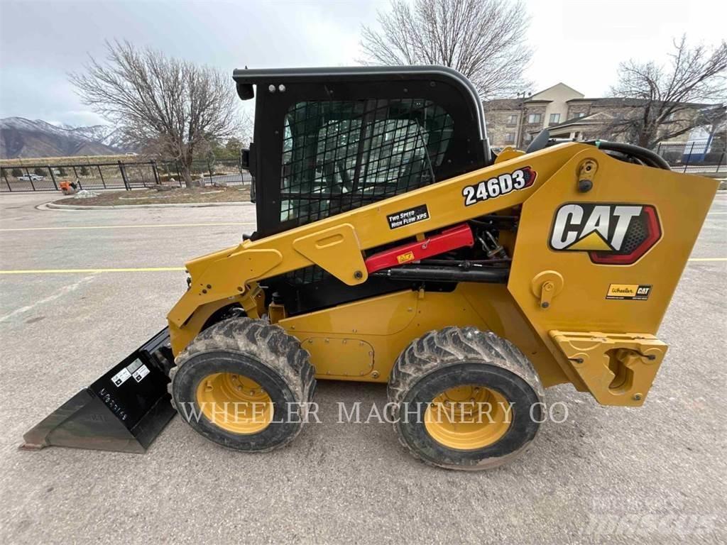 CAT 246D3 C3HF Ładowarki burtowe