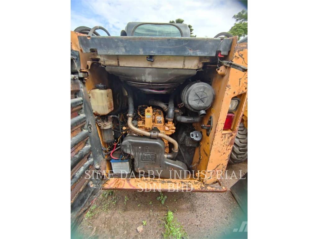 CAT 246DLRC Ładowarki burtowe