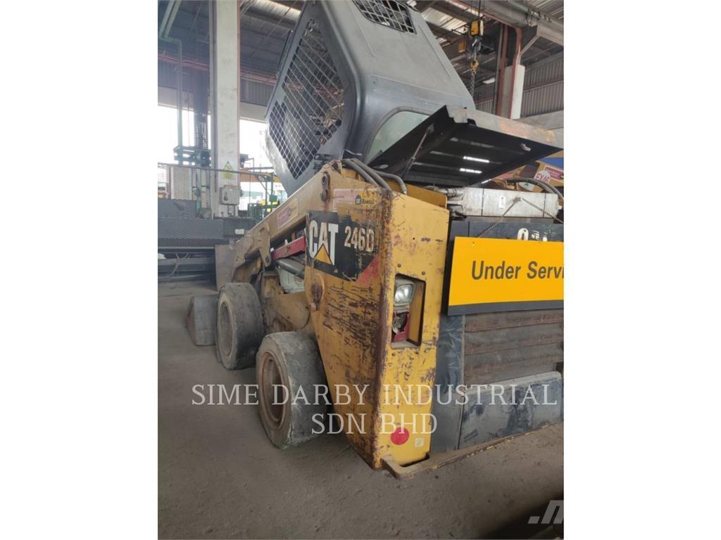 CAT 246DLRC Ładowarki burtowe