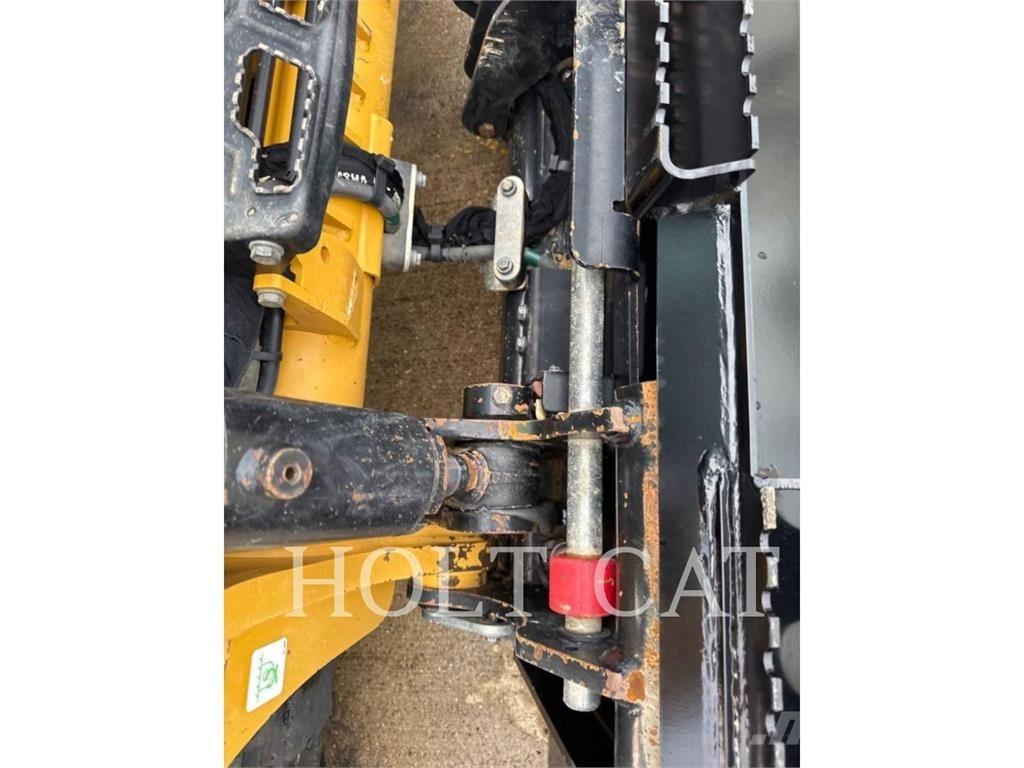 CAT 255 CAB Ładowarki burtowe