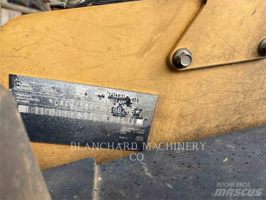 CAT 256C Ładowarki burtowe