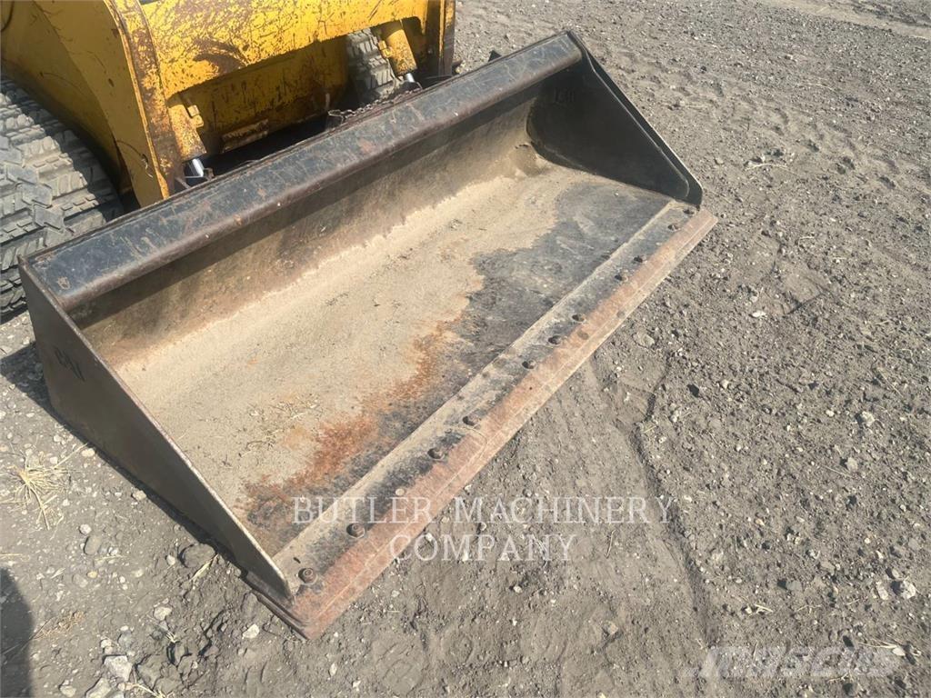CAT 257B Ładowarki gąsienicowe
