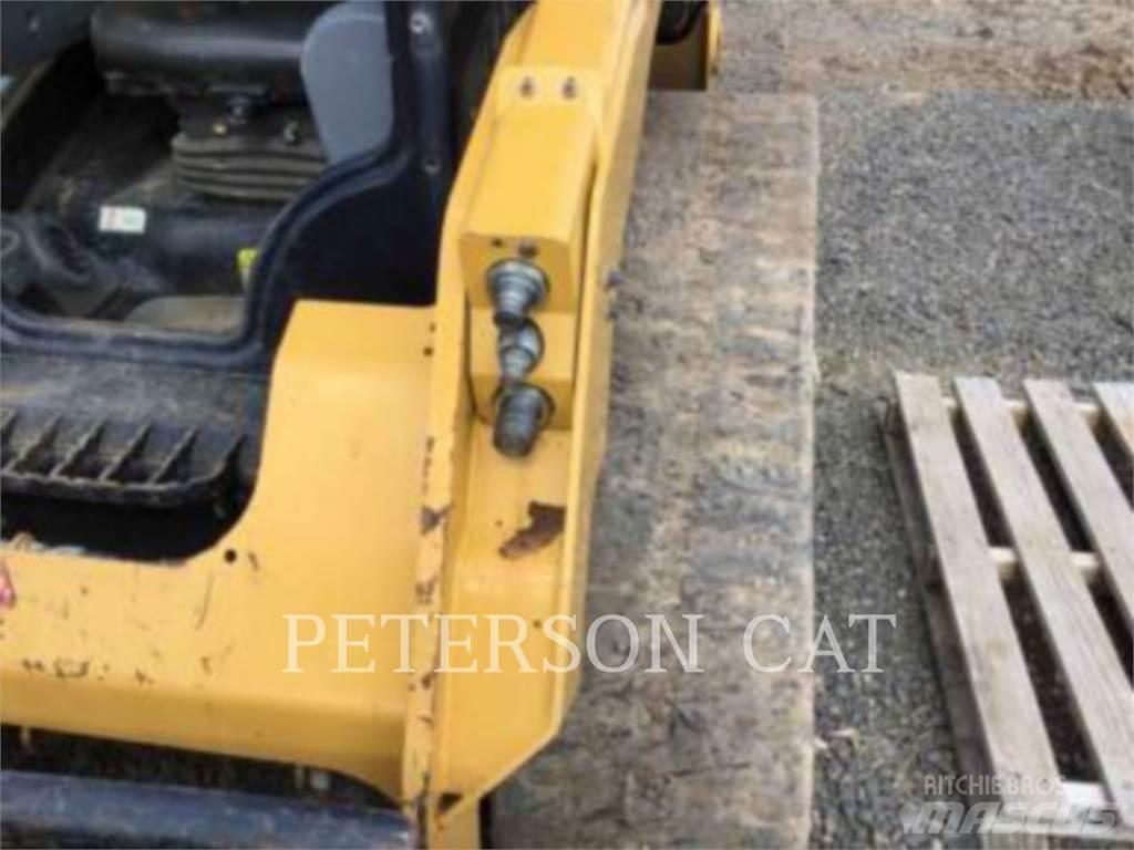 CAT 259D3 Ładowarki burtowe