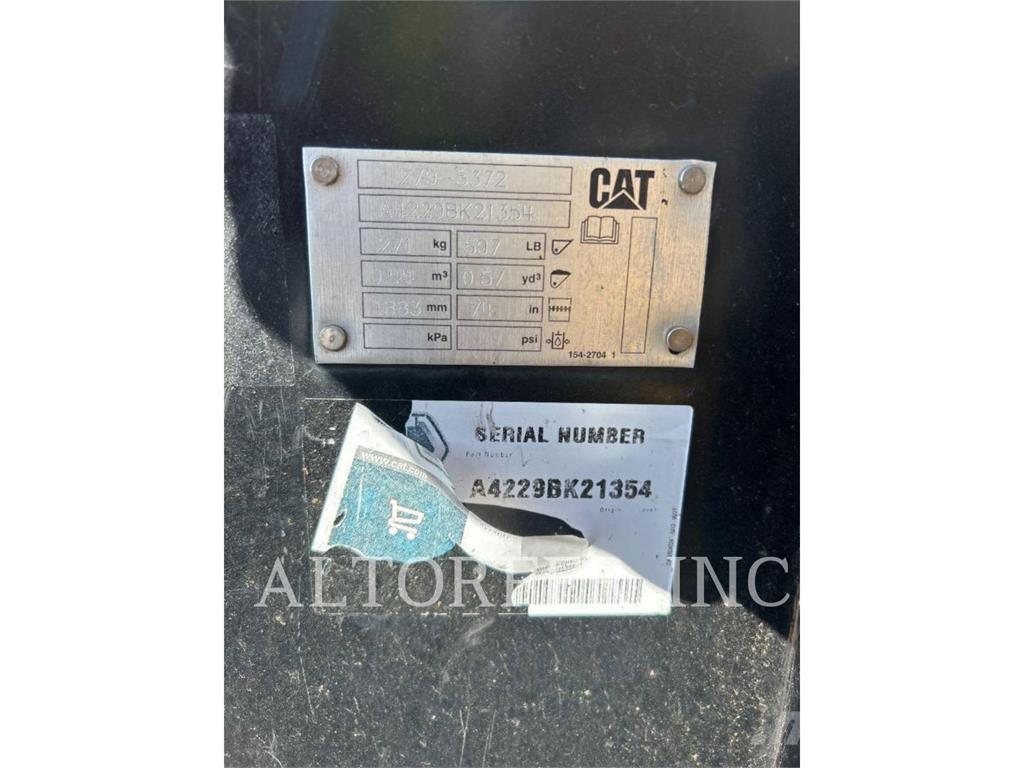 CAT 259D3 Ładowarki burtowe