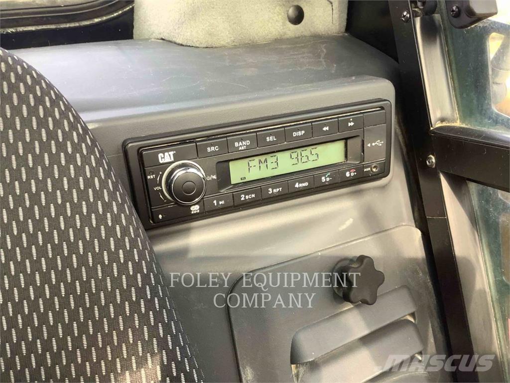 CAT 259D3STD2C Ładowarki burtowe