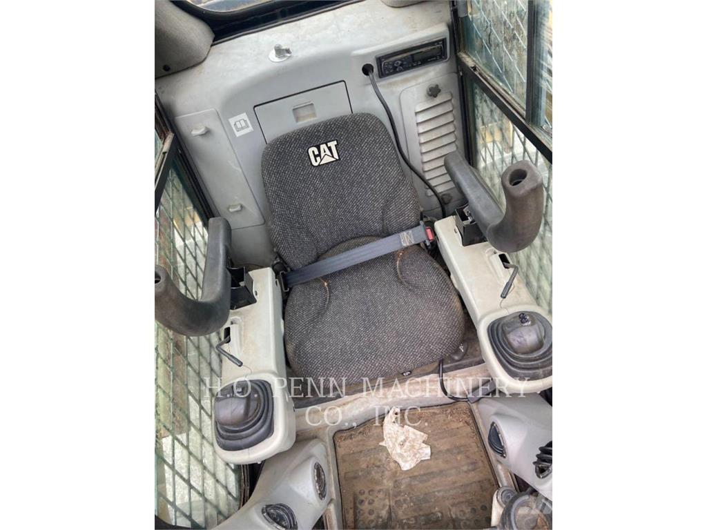 CAT 262 C Ładowarki burtowe