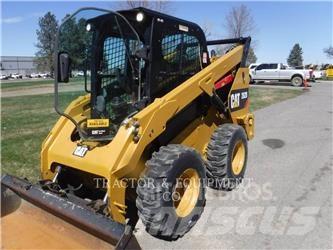 CAT 262D Ładowarki burtowe