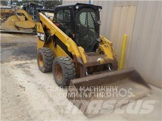 CAT 262D Ładowarki burtowe