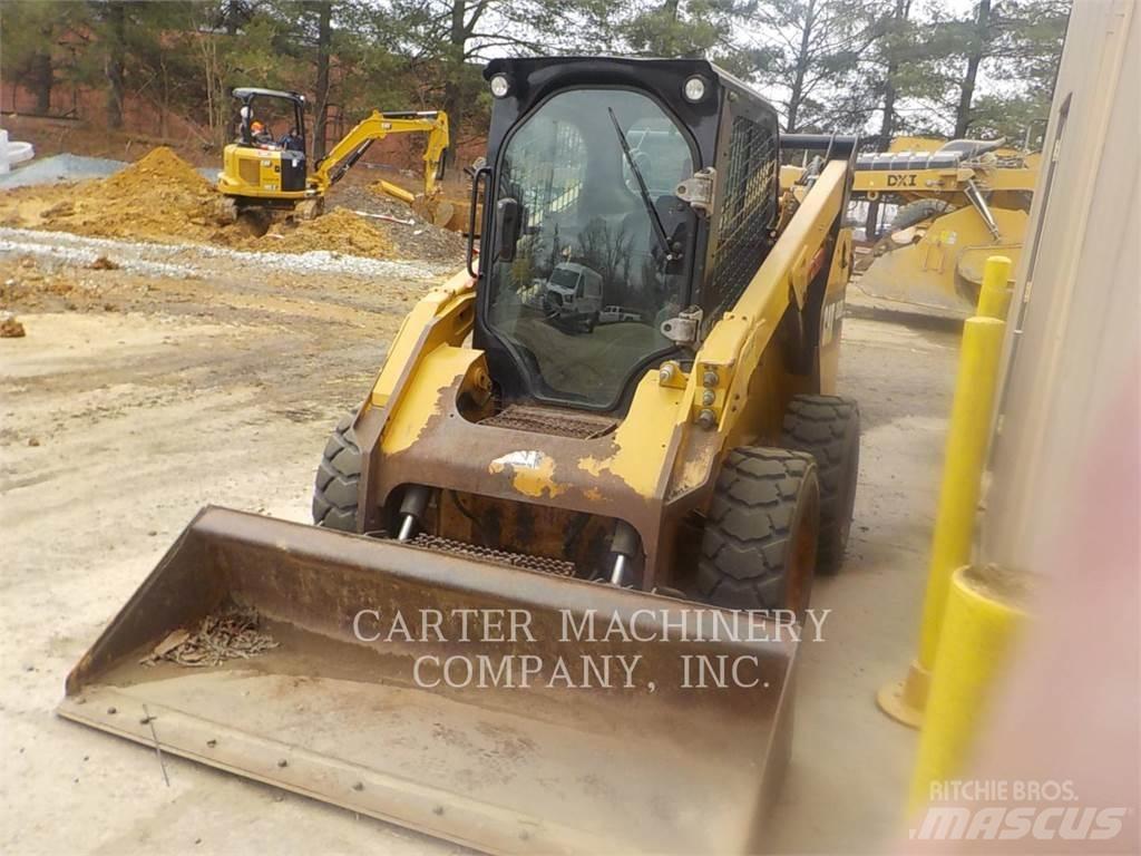 CAT 262D Ładowarki burtowe