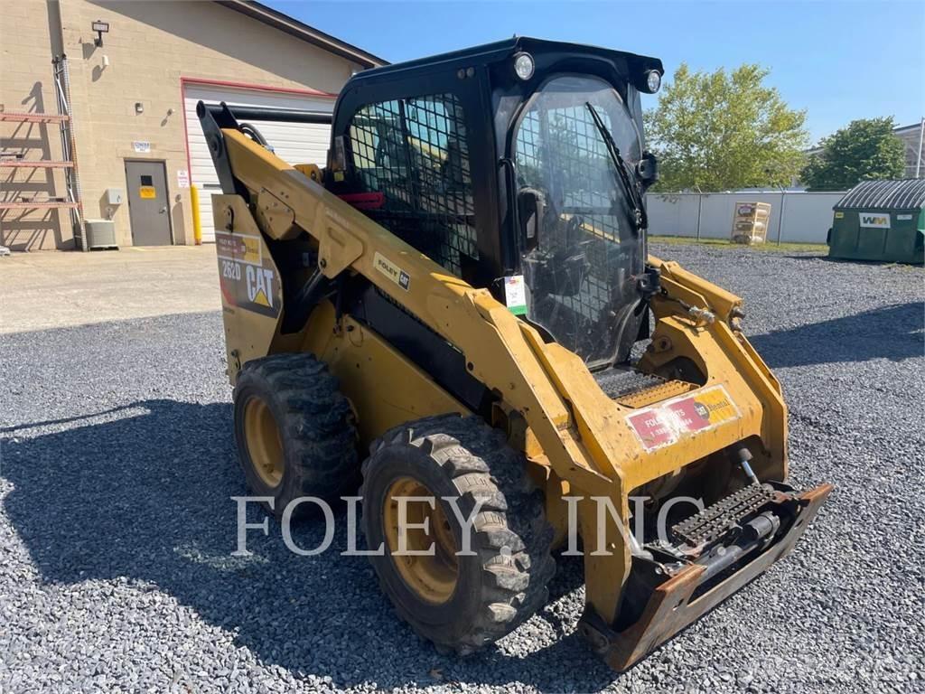 CAT 262D Ładowarki burtowe