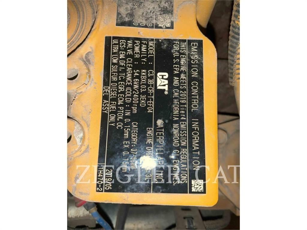 CAT 262D Ładowarki burtowe