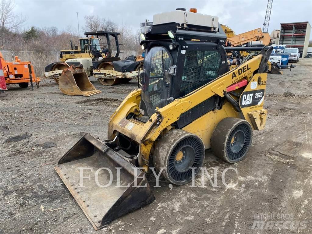 CAT 262D Ładowarki burtowe