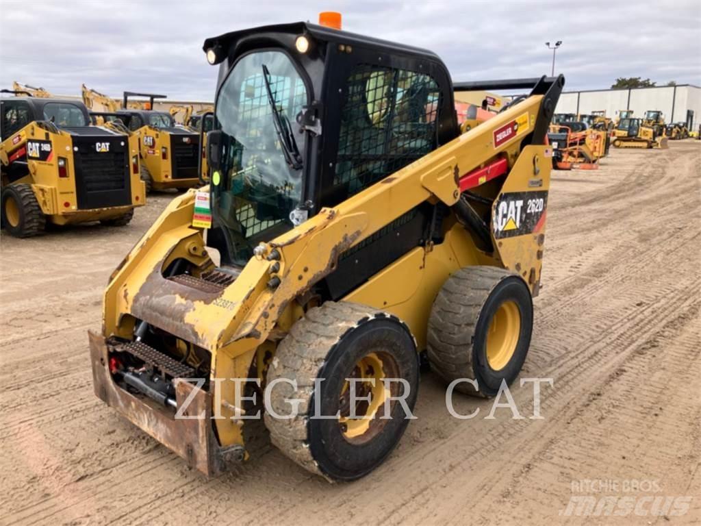 CAT 262D Ładowarki burtowe