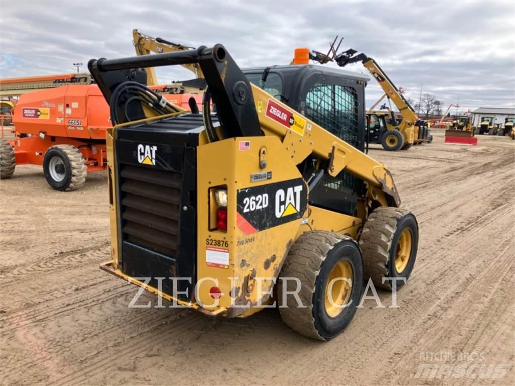 CAT 262D Ładowarki burtowe