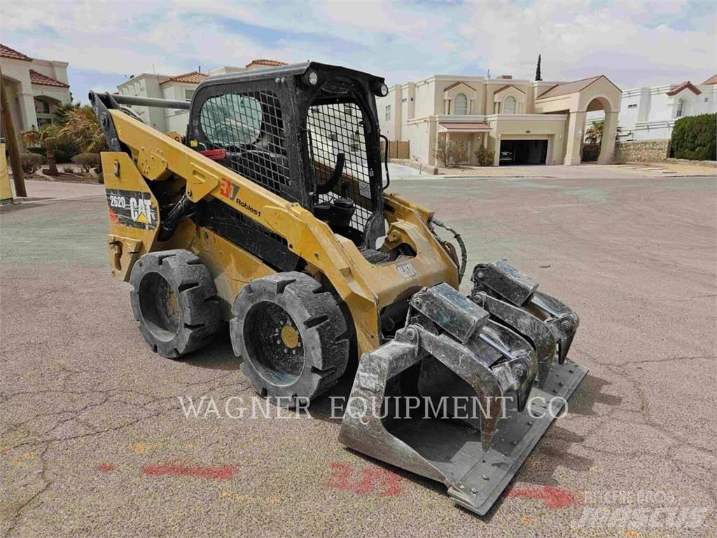 CAT 262D Ładowarki burtowe