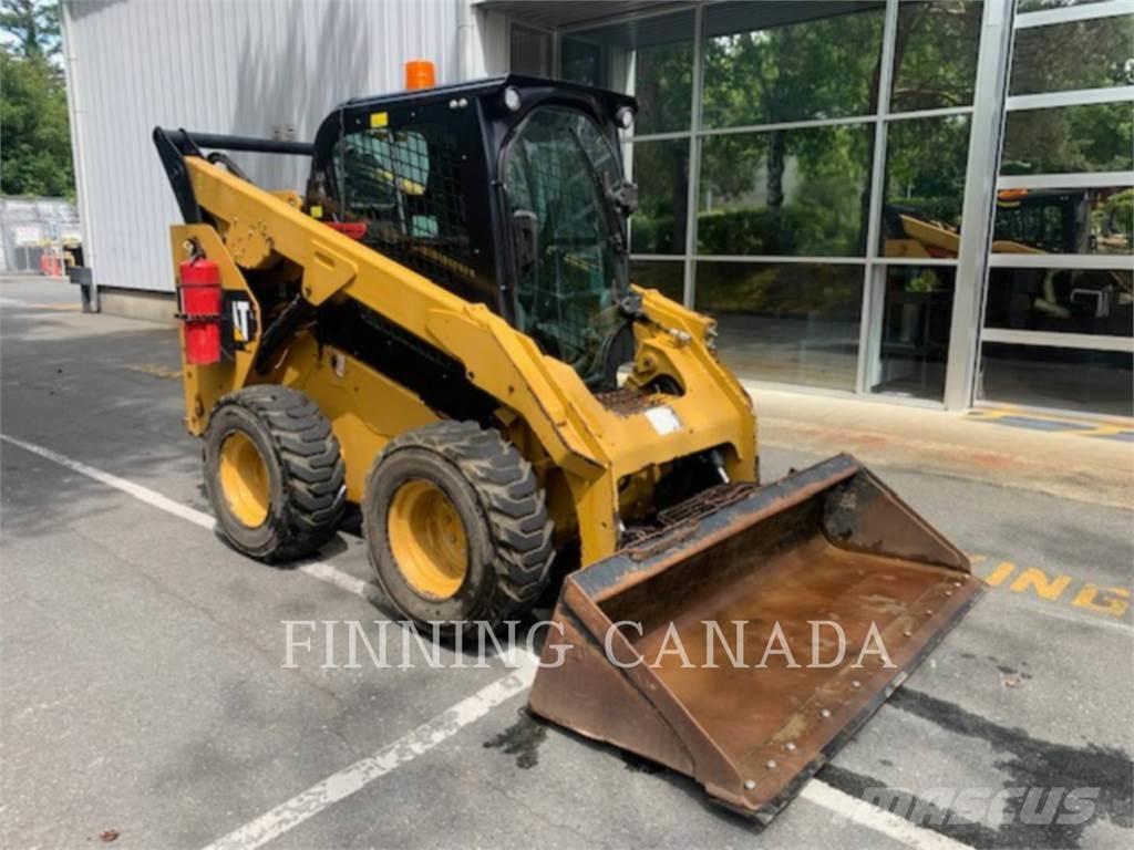 CAT 262D Ładowarki burtowe