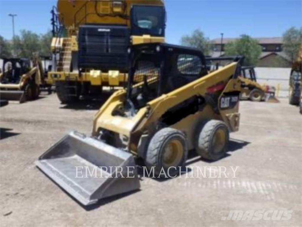 CAT 262D Ładowarki burtowe