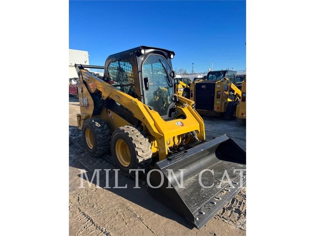 CAT 262D 3 Ładowarki burtowe