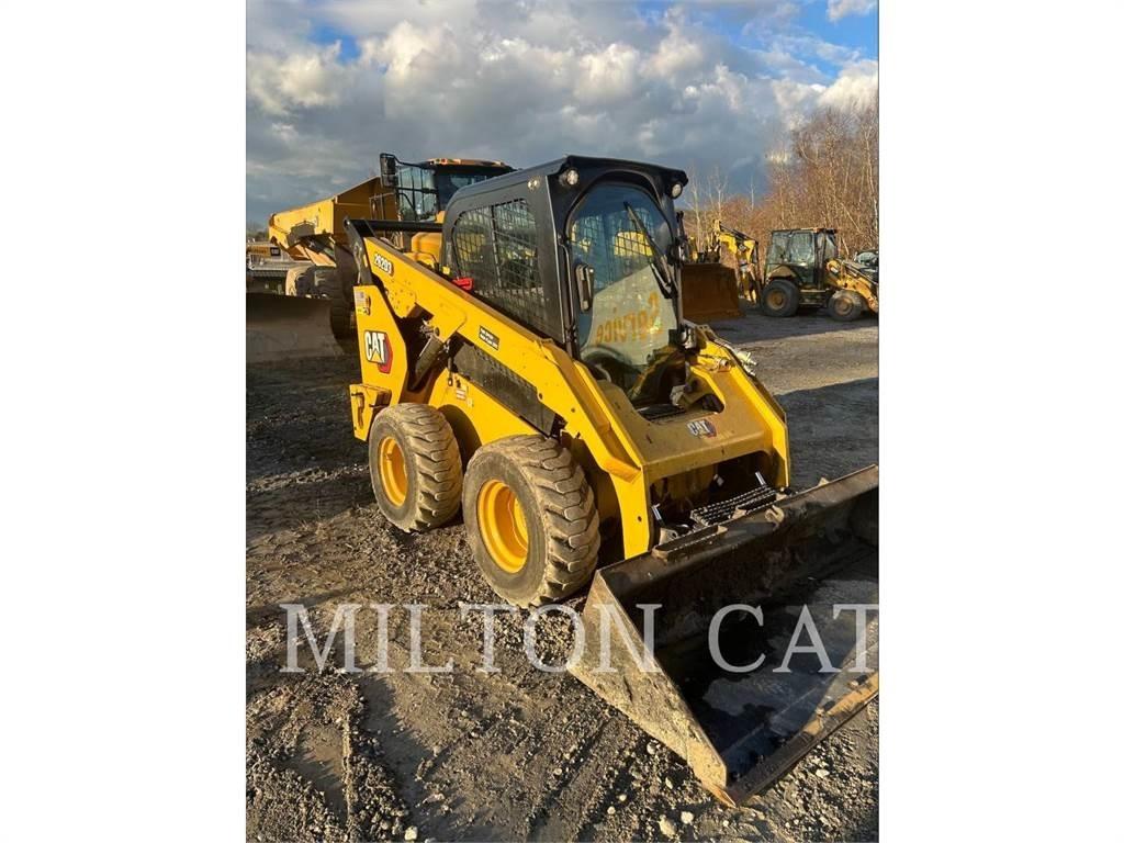 CAT 262D 3 Ładowarki burtowe