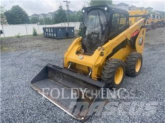 CAT 262D3 Ładowarki burtowe