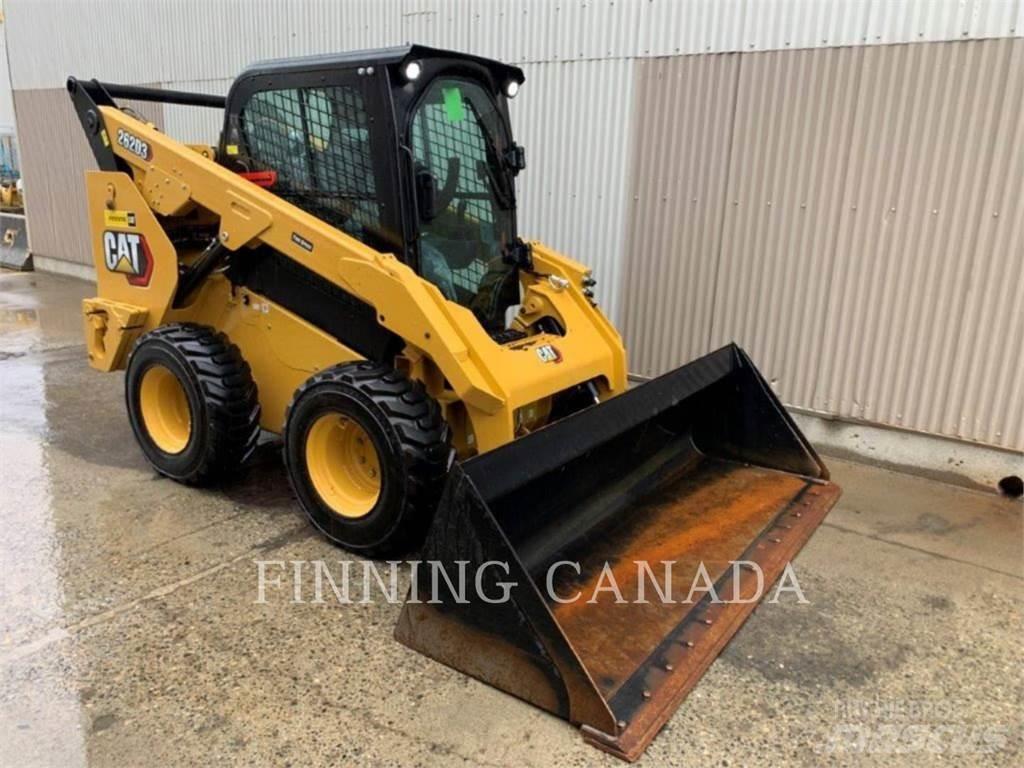 CAT 262D3 Ładowarki burtowe